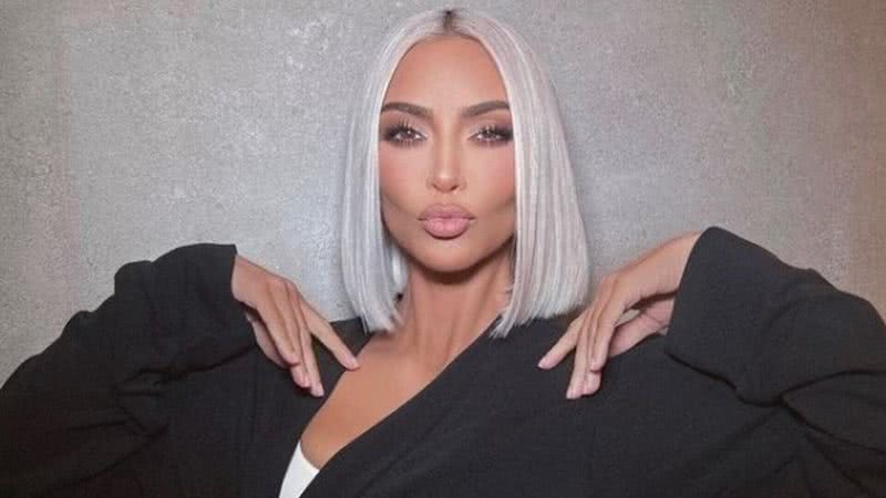 Kim Kardashian faz ensaio futurístico com as filhas para nova campanha de Kanye West - Foto/Instagram