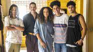 Marcelo (Lucas Leto), Tenório (Murilo Benício), Zuleica (Aline Borges), Roberto (Cauê Campos) e Renato (Gabriel Santana) na novela Pantanal - Foto: Globo / João Miguel Junior