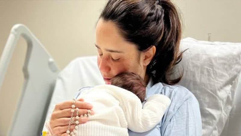 Fernanda Vasconcellos com o filho, Romeo - Foto: Reprodução / Instagram