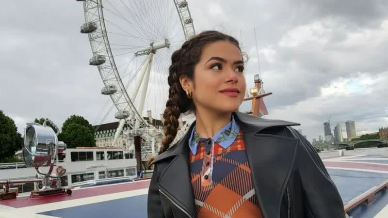 Maisa Silva se diverte muito ao fazer passeio de barco no Rio Tamisa, em Londres - Reprodução/Instagram