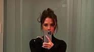 Victoria Beckham usou um vestido preto para um date com seu marido - Reprodução: Instagram