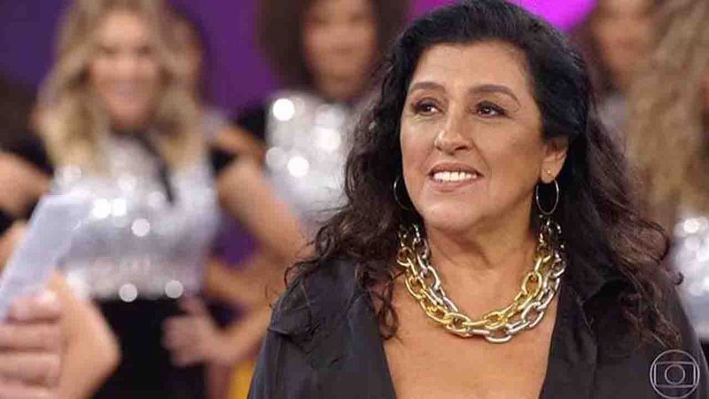 Filha de Regina Casé chama atenção por sua beleza em shopping - (Divulgação/TV Globo)