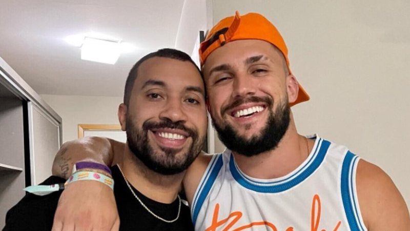 Os participantes do BBB 21 Gil do Vigor e Arthur Picoli se reencontraram nesta terça-feira - Reprodução: Instagram