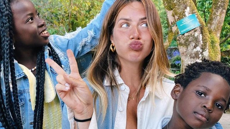 Giovanna Ewbank se diverte em vídeo com os filhos, Titi e Bless - Reprodução/Instagram