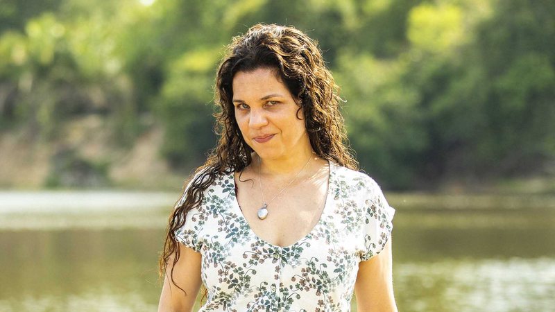 Isabel Teixeira como a personagem Maria Bruaca na novela Pantanal - Foto: Globo / João Miguel Junior