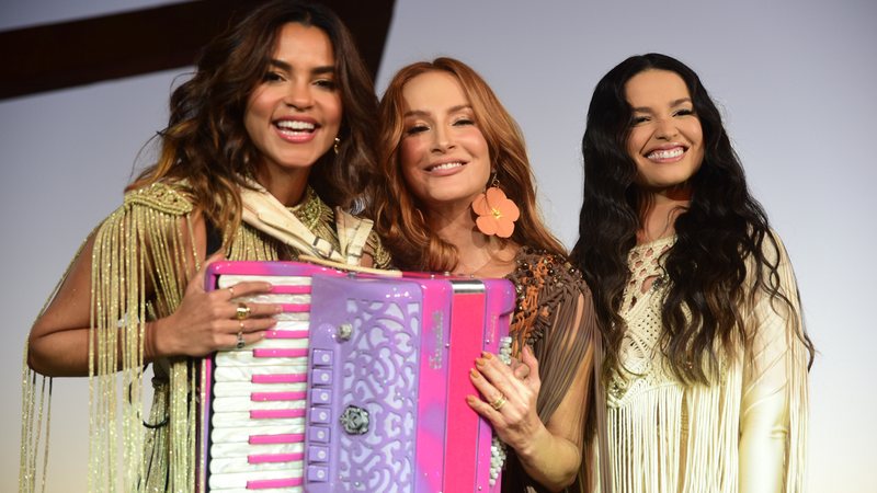 Claudia Leitte chamou Lucy Alves e Juliette para participarem do seu novo DVD - Foto: Leo Franco/AgNews