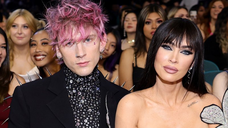 Megan Fox e Machine Gun Kelly podem estar esperando o primeiro filho após atitudes suspeitas no 'Billboard Music Awards' - Foto/Getty Images