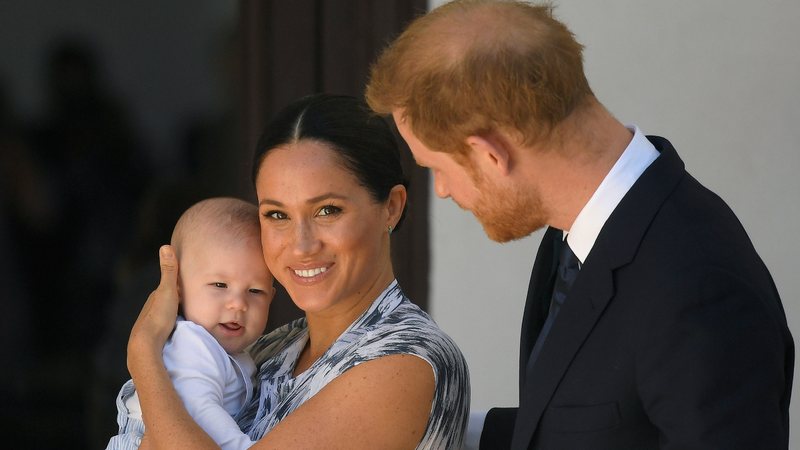 Archie, primogênito de Meghan Markle e Príncipe Harry, ganha homenagens da Família Real - Getty Images