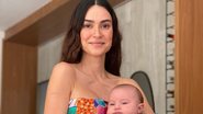 Thaila Ayala encanta ao mostrar o filho comendo fruta - Reprodução/Instagram