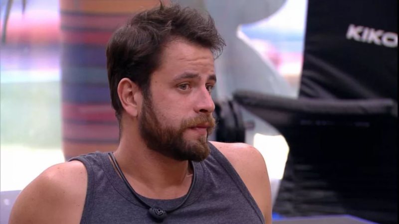 Gustavo sentindo dor - Globoplay