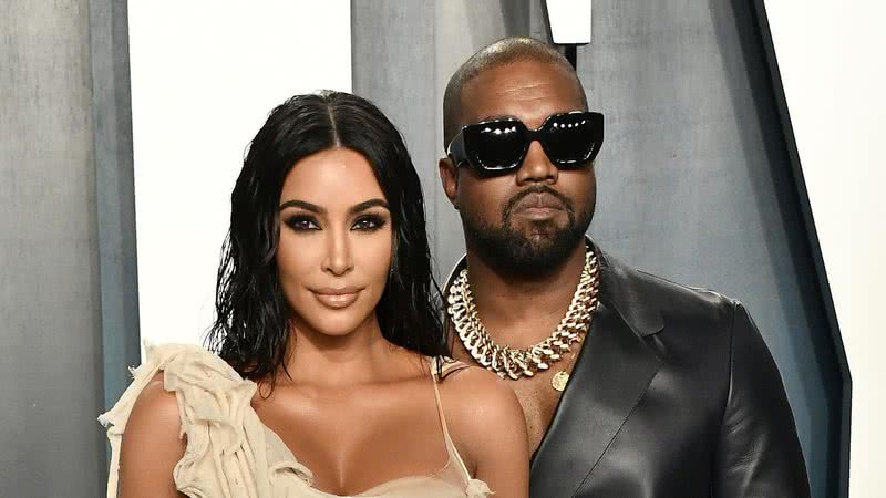 Kim Kardashian recentemente respondeu a um post de Kanye, em que o rapper se queixava de não poder ver seus filhos - Foto: Getty Images