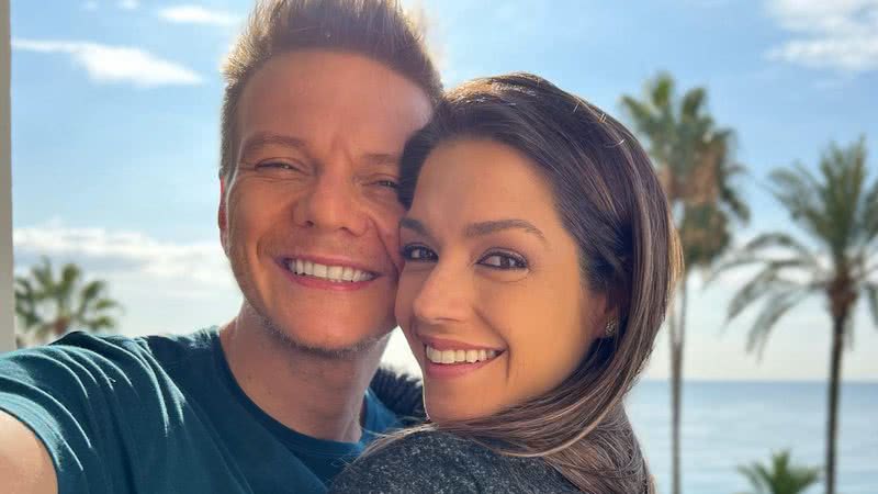 Michel Teló se declara ao postar foto com Thais Fersoza - Reprodução/ Instagram