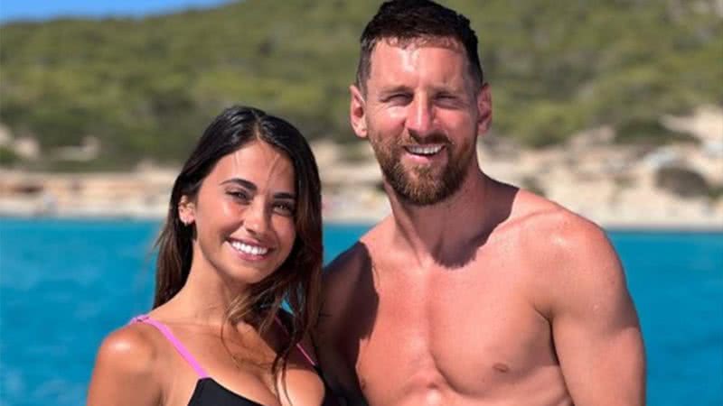 Antonela Roccuzzo e Lione Messi em foto feita no mês de junho - Foto: Reprodução / Instagram