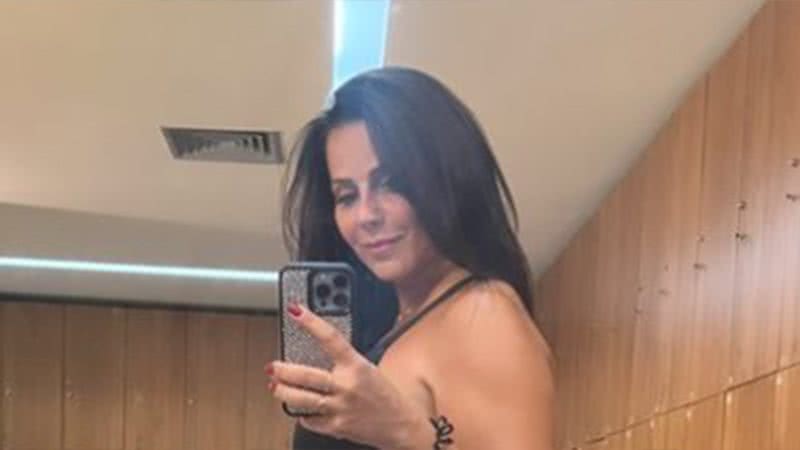 Viviane Araújo mostra fotos na academia - Foto: Reprodução / Instagram