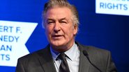 Alec Baldwin lamente um ano da morte de Halyna Hutchins - Foto: Getty Images