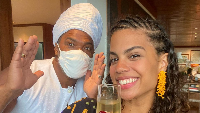 Clara Buarque, filha de Carlinhos Brown, estreia em 'Travessia' - Foto: Reprodução/Instagram