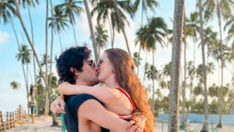 Fiuk e a namorada em clima de romance - Fonte: reprodução/Instagram