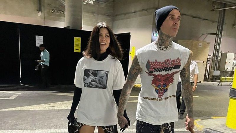 Kourtney Kardashian ajudou seu marido Travis Barker, baterista da banda que vem ao Brasil - Reprodução: Instagram