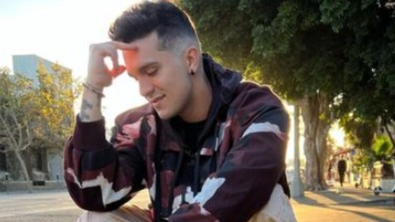 Luan Santana posou para fotos em Los Angeles - Reprodução: Instagram