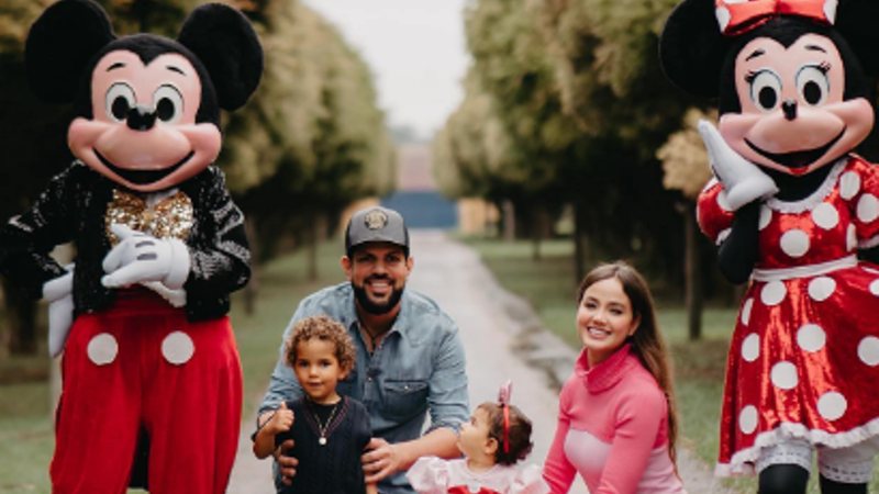 Sorocaba, Biah Rodriguez, Theo e Fernanda curtem momento mágico - Foto: reprodução/Instagram