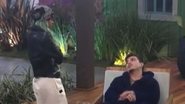 Durante conversa no confinamento, a cantora de funk Tati Zaqui dá um fim no affair com ator Thomaz Costa - Foto: Reprodução / Twitter