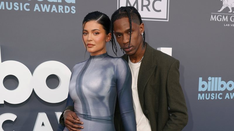 Suposta amante de Travis Scott grava vídeos desmentindo rapper e diz que ele trai Kylie toda noite - Foto: Reprodução / Instagram