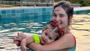 Maria Alice, filha mais velha de Virginia Fonseca, roubou a cena ao curtir um banho de piscina divertido com a mamãe - Reprodução/Instagram