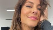 Paolla Oliveira rouba a cena ao compartilhar selfie com decote à mostra - Reprodução/Instagram