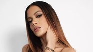 Anitta já passou por inúmeras alterações cirúrgicas ao longo de sua carreira - Foto: Reprodução / Instagram