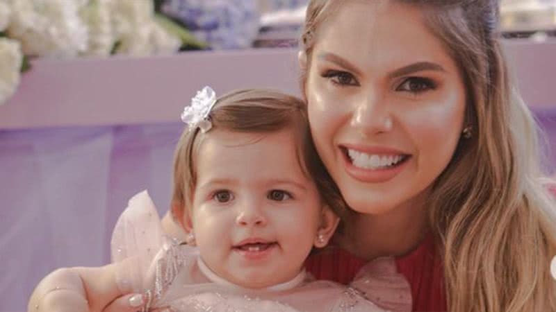 Bárbara Evans com a filha, Ayla - Fotos: @magdapinheiromentora