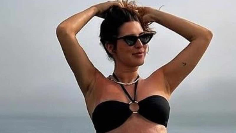 Fernanda Paes Leme exibe barriga na piscina e encanta - Reprodução/Instagram