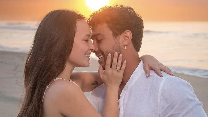 André Luiz Frambach e Larissa Manoela - Foto: Reprodução / Instagram @camilleframbach