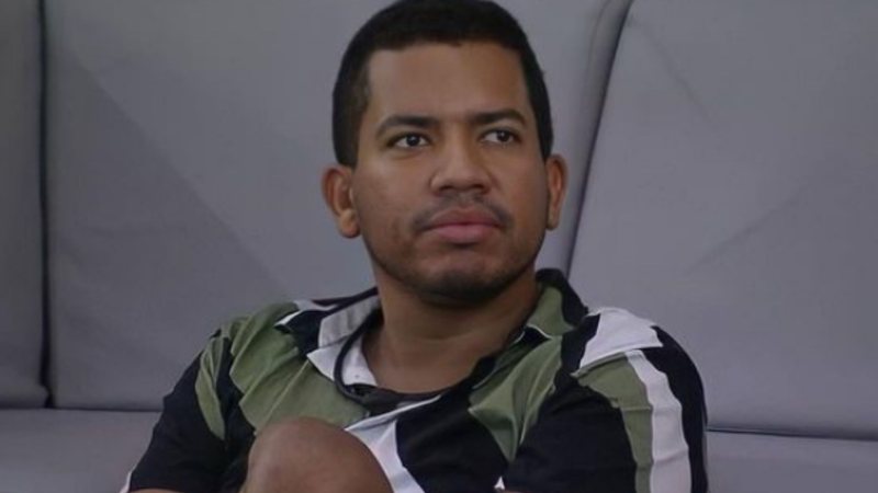 Bruno Gaga desistiu do Big Brother Brasil ao sentir a pressão do confinamento - Foto: Reprodução/Globoplay