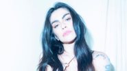 Cantora Cleo Pires arranca elogios de seus seguidores ao exibir corpão com biquíni prateado - Foto: Reprodução / Instagram