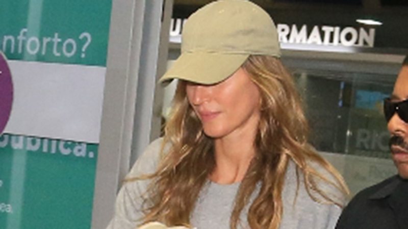 Gisele Bündchen em um aeroporto no Rio de Janeiro - Fotos: JC Pereira e Marcelo Sá Barretto / AgNews