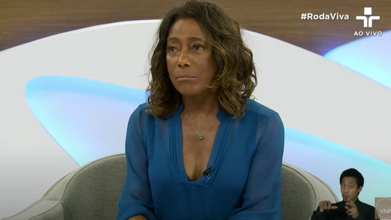 Gloria Maria emocionou ao dar relato sobre racismo no Roda Viva - Foto: Reprodução / TV Cultura