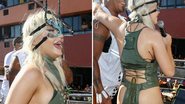 Luisa Sonza causa no Carnaval de Salvador com look recortado e bumbum de fora - AgNews