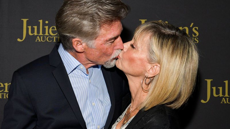 John Easterling conta que ainda conversa com Olivia Newton-John - Foto: Gettyimages