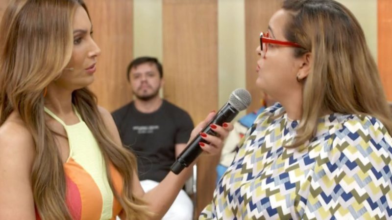 Patricia Poeta entrevista mulher na platéria - Foto: reprodução/Globo