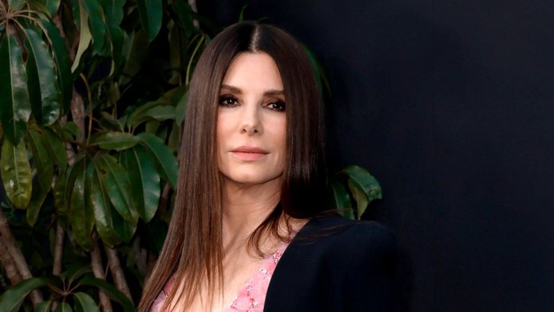 Sandra Bullock fala sobre ex-enteado que foi preso por violência doméstica - Foto: Gettyimages