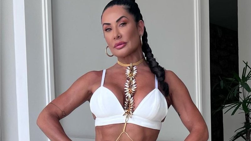 Scheila Carvalho exibe corpo musculoso em look curtinho - Reprodução/Instagram