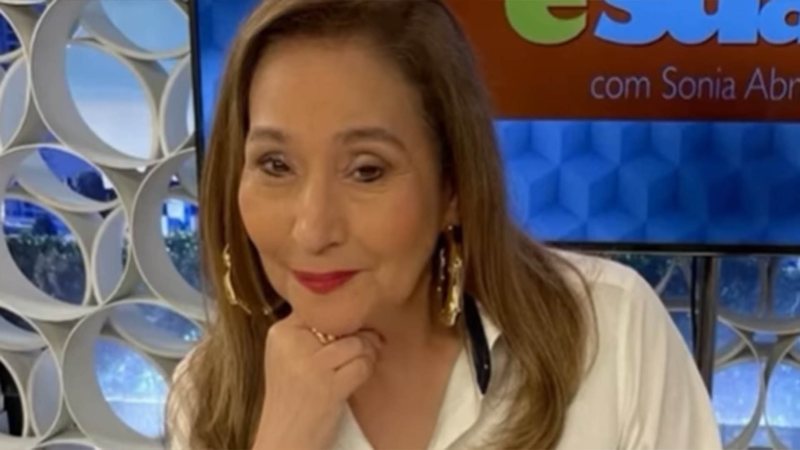 Sonia Abrão no programa A Tarde É Sua - Foto: Reprodução / Instagram