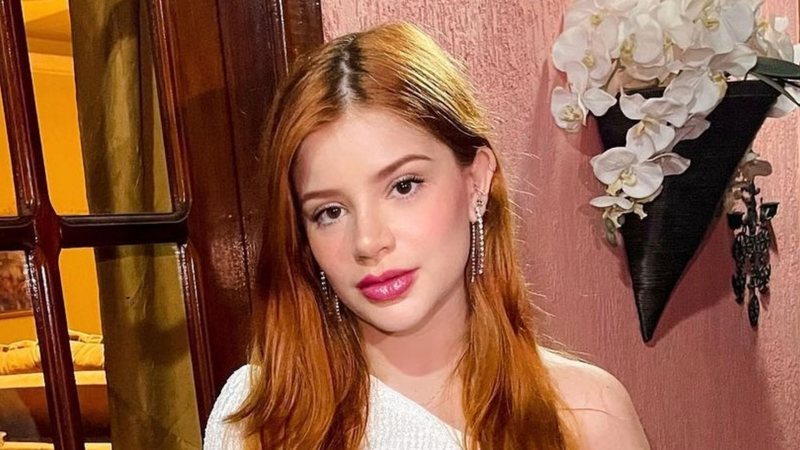 Giovanna está entre os quatro participantes da Casa de Vidro; a empresária mostra seus looks nas redes sociais - Foto: Reprodução/Instagram