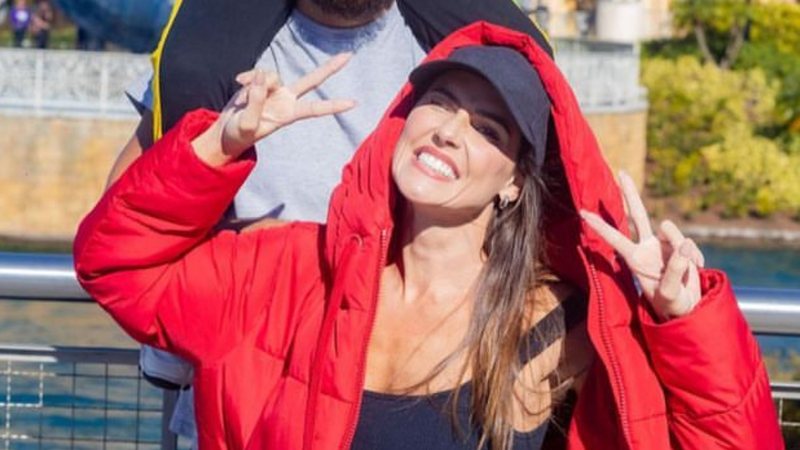 Curtindo as férias em Orlando ao lado da família,  Deborah Secco não escondeu a felicidade de viajar - Foto: Reprodução/Instagram