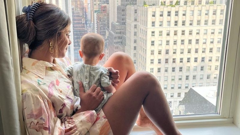 A atriz Priyanka Chopra contou que não sabia se a filha, que nasceu de barriga de aluguel com apenas 28 semanas sobreviveria - Foto: Reprodução / Instagram