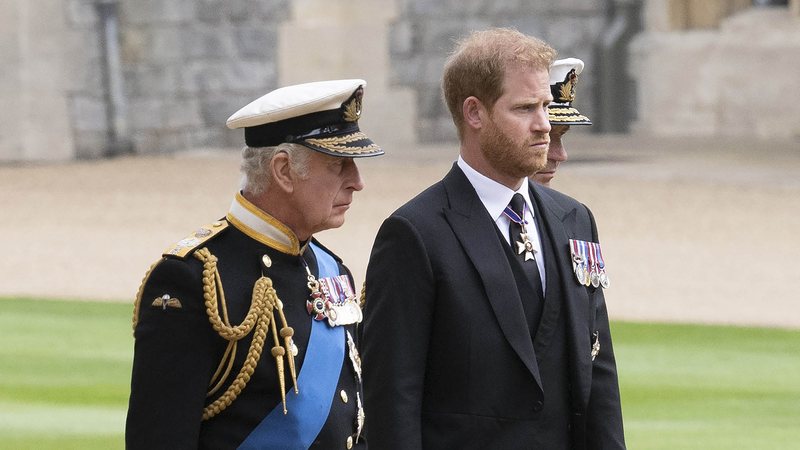 Rei Charles III e príncipe Harry - Foto: Getty Images