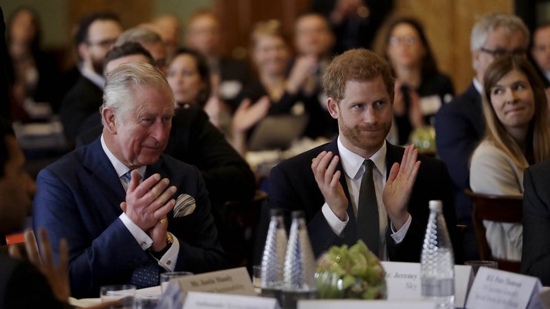 Rei Charles III e príncipe Harry - Foto: Getty Images