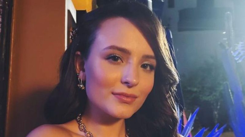 Larissa Manoela emocionou seguidores ao lamentar falecimento de um membro especial da família - Reprodução: Instagram