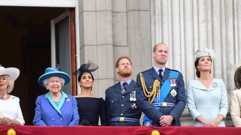 Além de serem a família mais poderosa do mundo, alguns membros da Família Real tem fortunas astronômicas - Foto: Getty Images