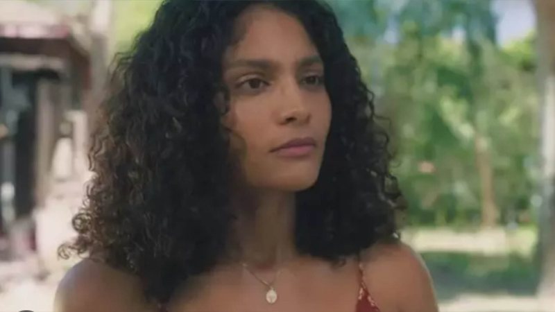 Aline (Bárbara Reis) em Terra e Paixão - Foto: Reprodução / Globo